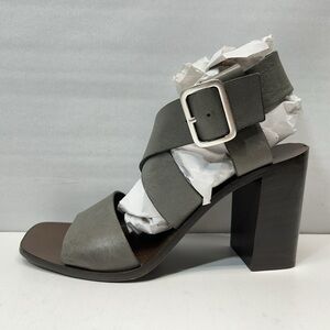 boemos Made in Italy Gray Leather Strappy 4” Block Heel size39.           ordrA6